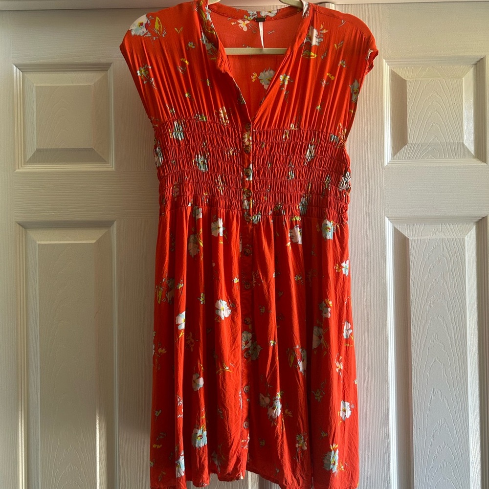 ❌❌SOLD❌❌Free People Greatest Day Smocked floral mini dress - Picture 7 of 9